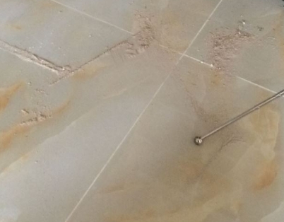 贵港瓷砖空鼓维修公司分享粘合剂选择不当在瓷砖铺贴过程中可能导致以下问题